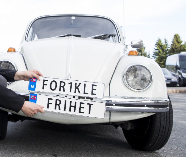 Plus de 8 000 plaques d'immatriculation de voitures personnelles enregistrées en Norvège 4 Plus de 8 000 plaques d'immatriculation de voitures personnelles enregistrées en Norvège - 3