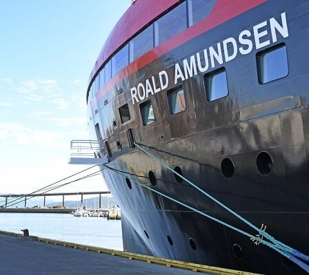 Quatre membres d'équipage d'un navire de croisière norvégien hospitalisés avec COVID-19 81 Quatre membres d'équipage d'un navire de croisière norvégien hospitalisés avec COVID-19 - 80