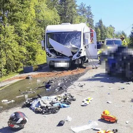 42 personnes ont perdu la vie dans des accidents de la circulation jusqu'à présent cette année 17 42 personnes ont perdu la vie dans des accidents de la circulation jusqu'à présent cette année - 16