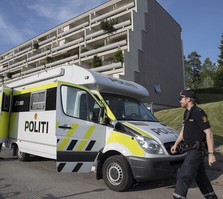 Envisagez de déployer plus de camping-cars de la police 23 Envisagez de déployer plus de camping-cars de la police - 22