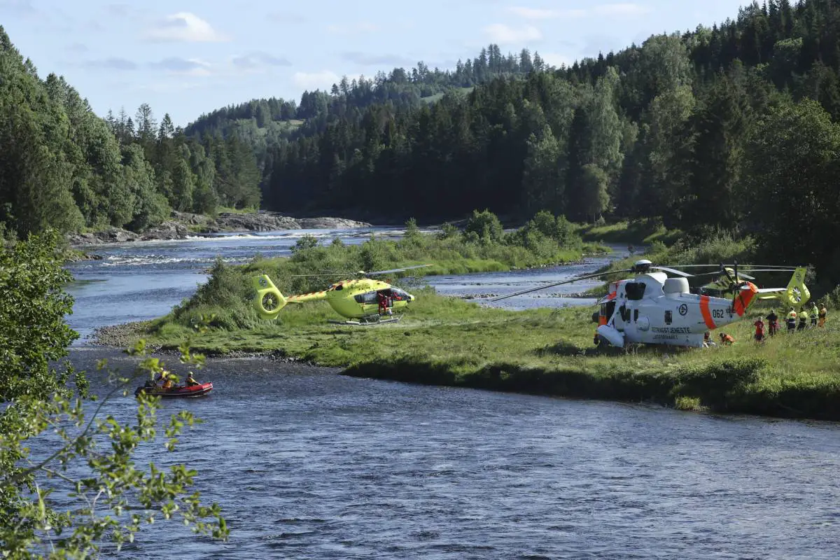 PHOTO : Deux hommes de 70 ans décèdent dans un tragique accident de canoë à Numedalslgen 4 PHOTO : Deux hommes de 70 ans décèdent dans un tragique accident de canoë à Numedalslgen - 3