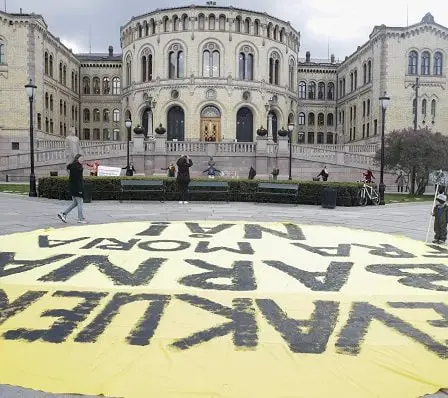 Onze pays de l'UE prêts à accueillir les enfants de la Moria 26 Onze pays de l'UE prêts à accueillir les enfants de la Moria - 25