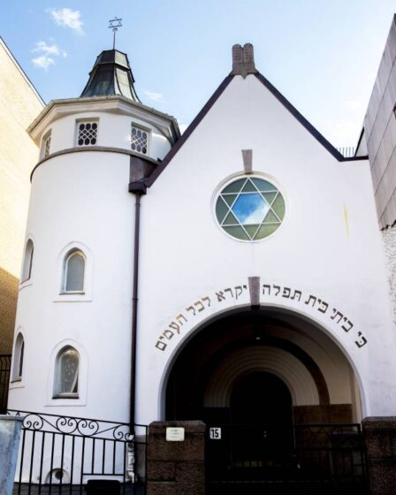 Nouveau rapport : un extrémiste de droite arrêté devant la synagogue d'Oslo portait un couteau - 19
