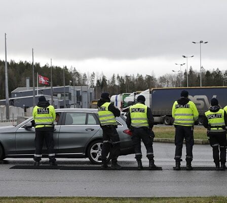 Près de 5 000 expulsés à la frontière suédoise à Østfold depuis mars 2 Près de 5 000 expulsés à la frontière suédoise à Østfold depuis mars - 1