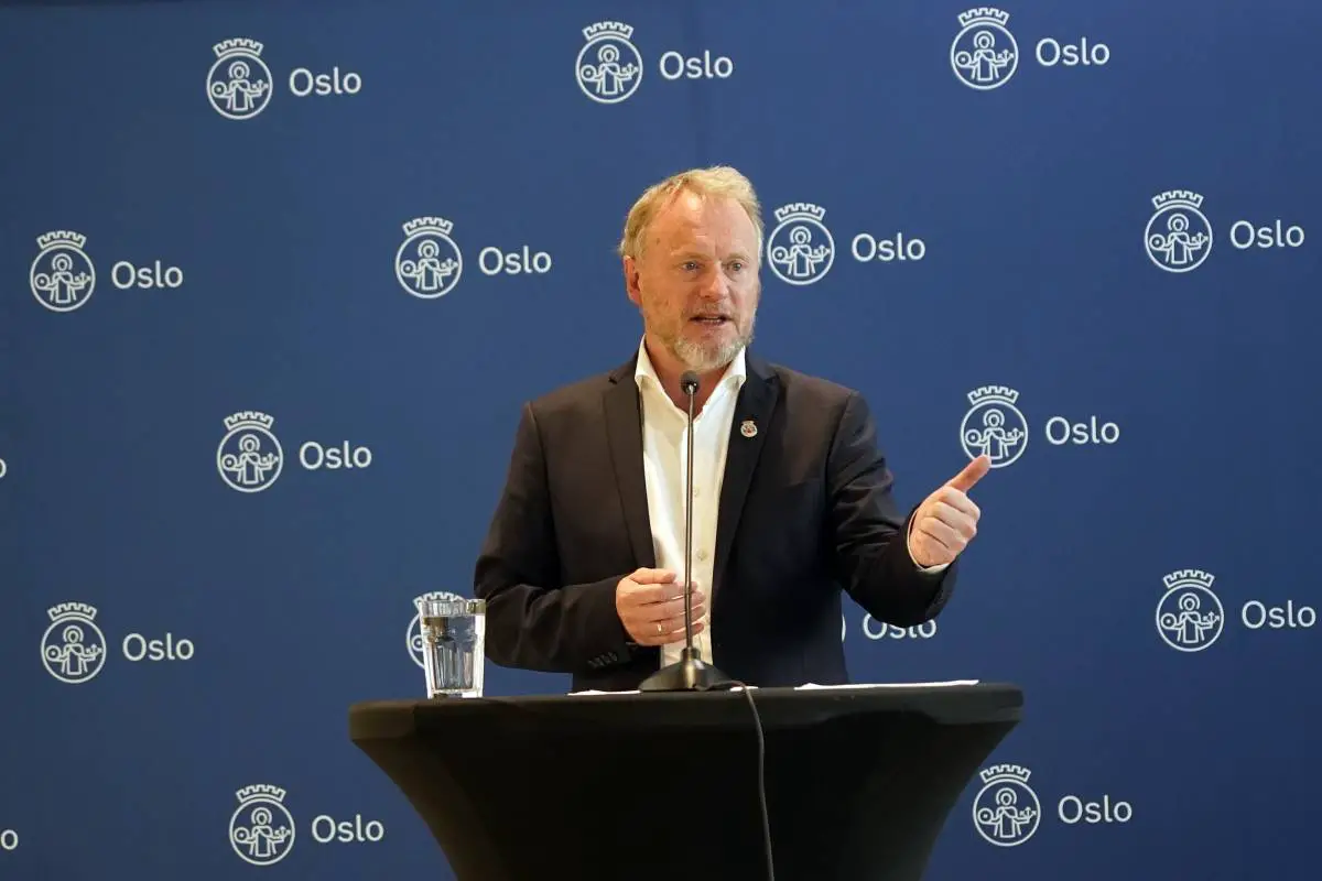 Chef du conseil municipal d'Oslo : si l'infection augmente, nous introduirons des mesures très intrusives 4 Chef du conseil municipal d'Oslo : si l'infection augmente, nous introduirons des mesures très intrusives - 3