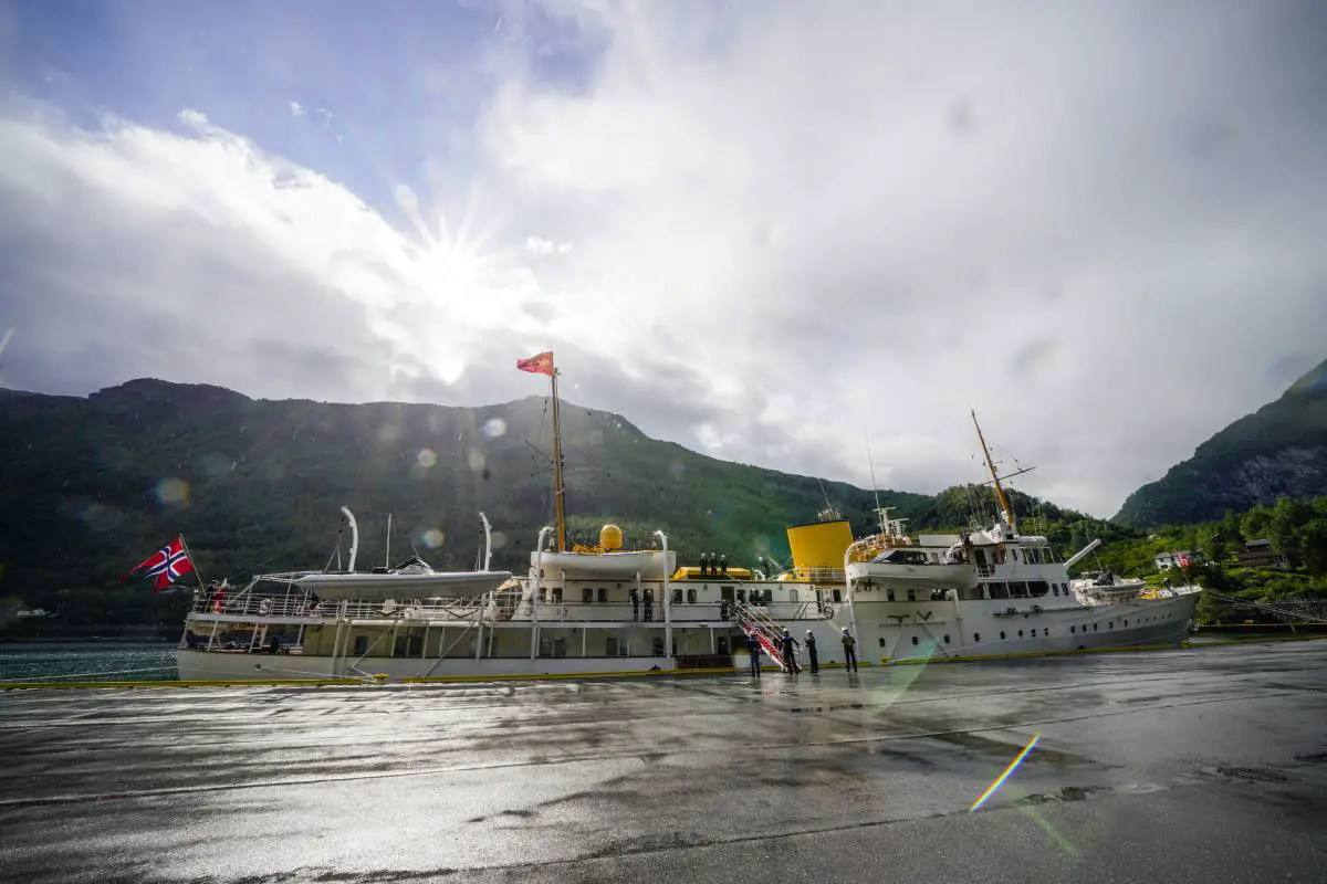 Les Norvégiens suivent leur roi, choisissent Vestland comme destination de vacances cet été 4 Les Norvégiens suivent leur roi, choisissent Vestland comme destination de vacances cet été - 3