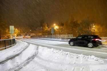 Plusieurs accidents de la circulation signalés après les premières chutes de neige de la saison dans le sud de la Norvège - 18