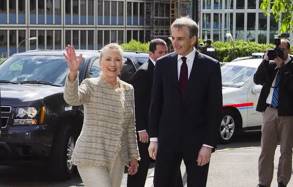 Støre fête ses 60 ans : félicité par Hillary Clinton 4 Støre fête ses 60 ans : félicité par Hillary Clinton - 3
