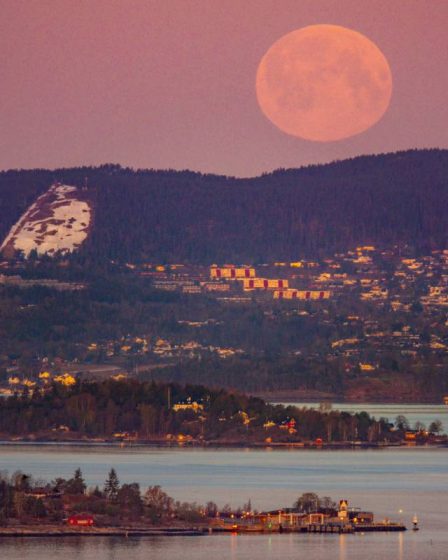 PHOTO : certaines parties de la Norvège ont pu profiter de la super lune dans toute sa splendeur hier soir - 16