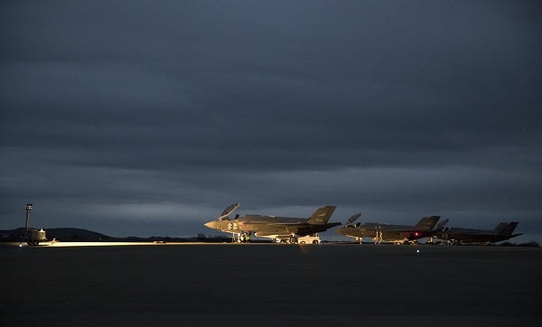 Le ministère de la Défense manque d'un grand nombre de techniciens pour les nouveaux avions de combat 4 Le ministère de la Défense manque d'un grand nombre de techniciens pour les nouveaux avions de combat - 3