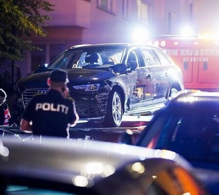 Un conducteur erratique accusé de conduite en état d'ivresse après avoir conduit sauvagement à Oslo 14 Un conducteur erratique accusé de conduite en état d'ivresse après avoir conduit sauvagement à Oslo - 13