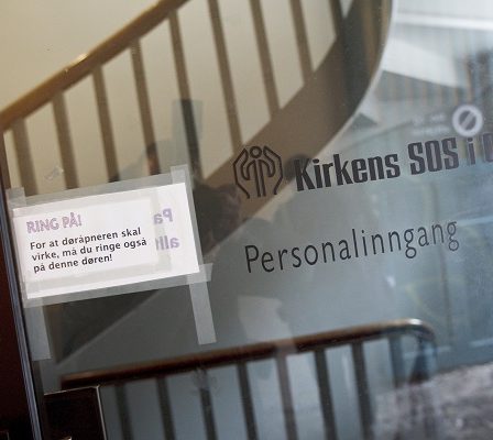 Un quasi-doublement des appels au suicide aigu cet été - 1