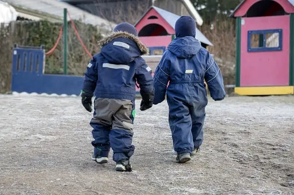 Une légère augmentation du nombre d'adoptions à l'étranger l'année dernière 4 Une légère augmentation du nombre d'adoptions à l'étranger l'année dernière - 3