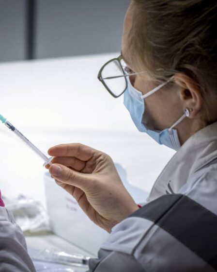 La Suède recommande les vaccins corona à toutes les personnes de plus de 16 ans 2 La Suède recommande les vaccins corona à toutes les personnes de plus de 16 ans - 1