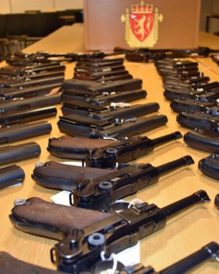 La police arrête un collectionneur d'armes à Notodden, trouve du TNT, un missile d'hélicoptère russe, des armes... - 7
