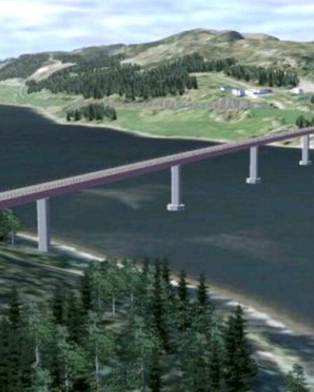 Une entreprise chinoise obtient un contrat-relais 17 Une entreprise chinoise obtient un contrat-relais - 16