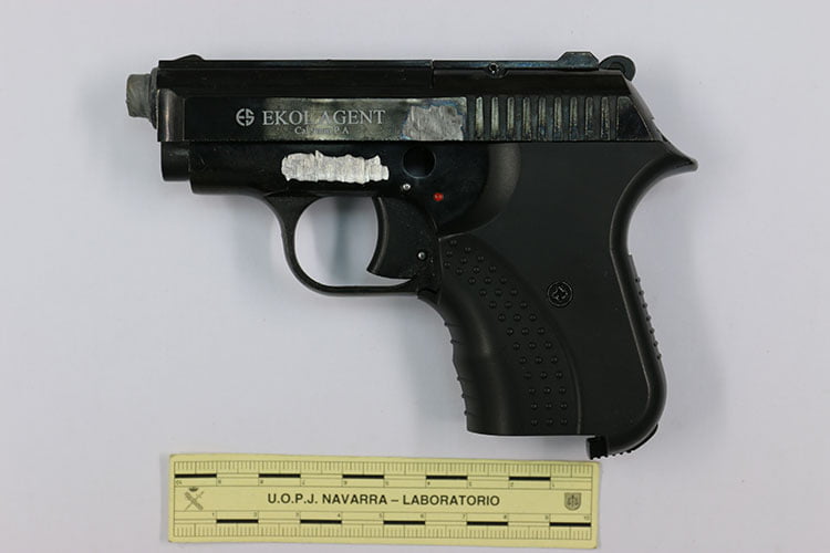 Action contre les armes sur le Darknet 4 Action contre les armes sur le Darknet - 3