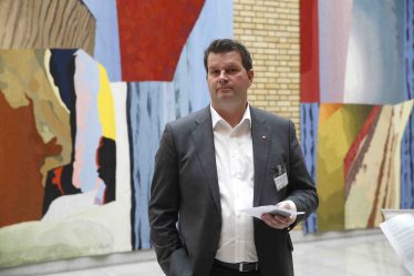 LO dit que 27 600 opportunités d'emploi potentielles ont été manquées en raison des réductions d'impôts - 10