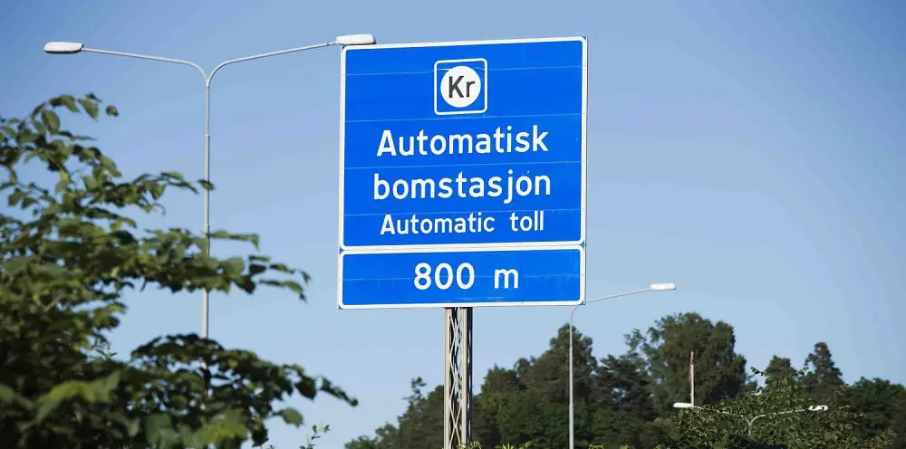 100 000 NOK de dette d'autoroute à péage 4 100 000 NOK de dette d'autoroute à péage - 3