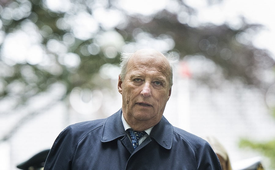 Le roi Harald présente ses condoléances aux personnes touchées par l'explosion au Liban 4 Le roi Harald présente ses condoléances aux personnes touchées par l'explosion au Liban - 3