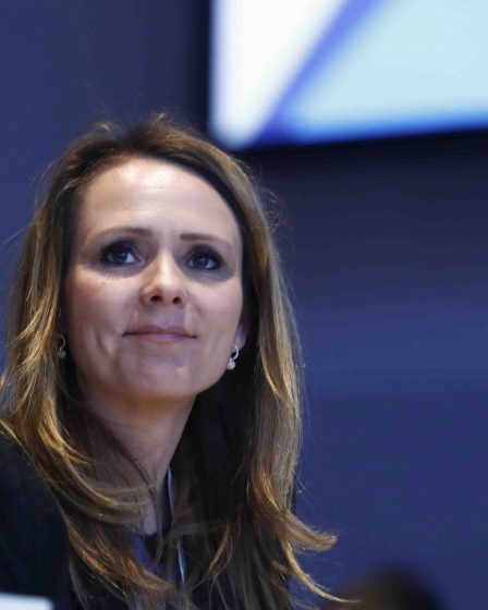 Le gouvernement autorisera les chaînes de télévision à diffuser des publicités à côté des programmes 11 Le gouvernement autorisera les chaînes de télévision à diffuser des publicités à côté des programmes - 10