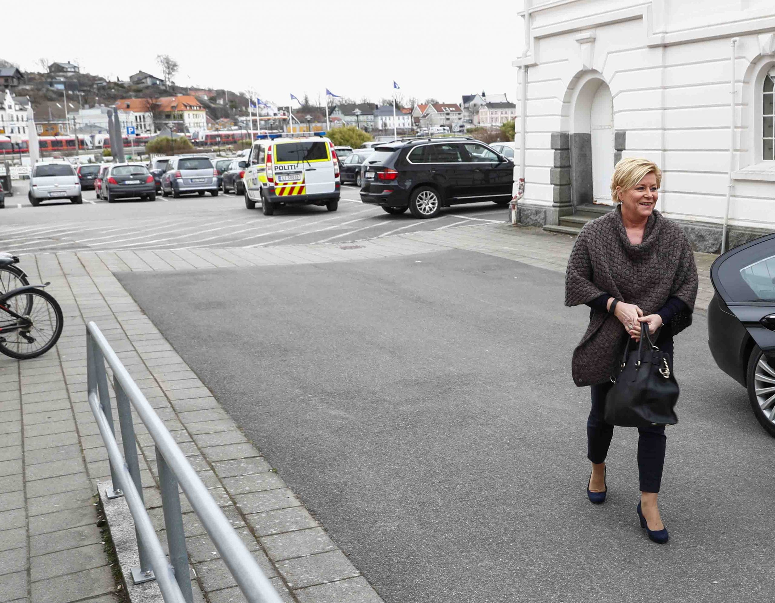 Siv Jensen - Les immigrés ne doivent pas vivre des contribuables 4 Siv Jensen - Les immigrés ne doivent pas vivre des contribuables - 3