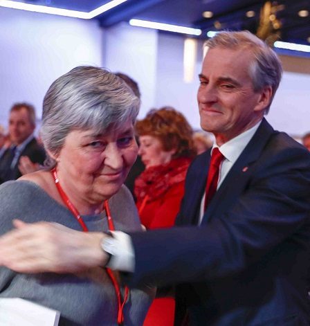 LO donne 10 millions de NOK au parti travailliste 20 LO donne 10 millions de NOK au parti travailliste - 19