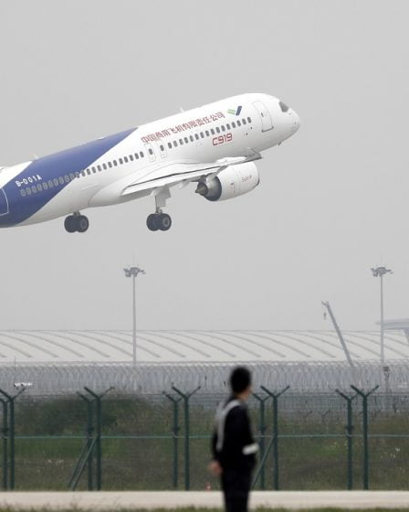 La Chine lance son premier avion de ligne fabriqué par ses soins 29 La Chine lance son premier avion de ligne fabriqué par ses soins - 28