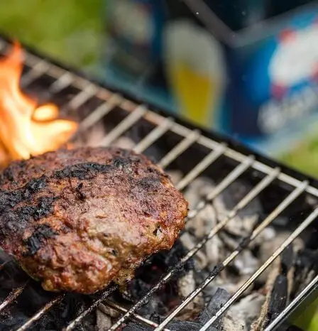 La météo estivale a créé des ventes record de viande - 7
