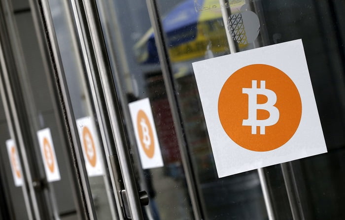 Les clients de la banque ont triché pour des centaines de milliers de personnes dans la fraude au bitcoin 4 Les clients de la banque ont triché pour des centaines de milliers de personnes dans la fraude au bitcoin - 3
