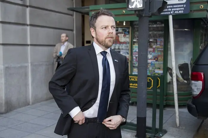 Røe Isaksen pour manger un dîner de tacos avant un débat douanier aux États-Unis d'Amérique 4 Røe Isaksen pour manger un dîner de tacos avant un débat douanier aux États-Unis d'Amérique - 3