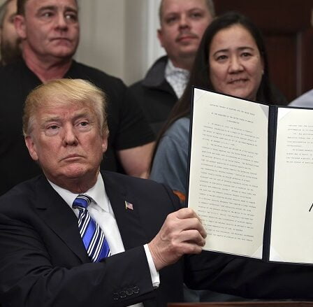 Une source a déclaré au journal VG que la Norvège était probablement exemptée de l'embargo de Trump - 16