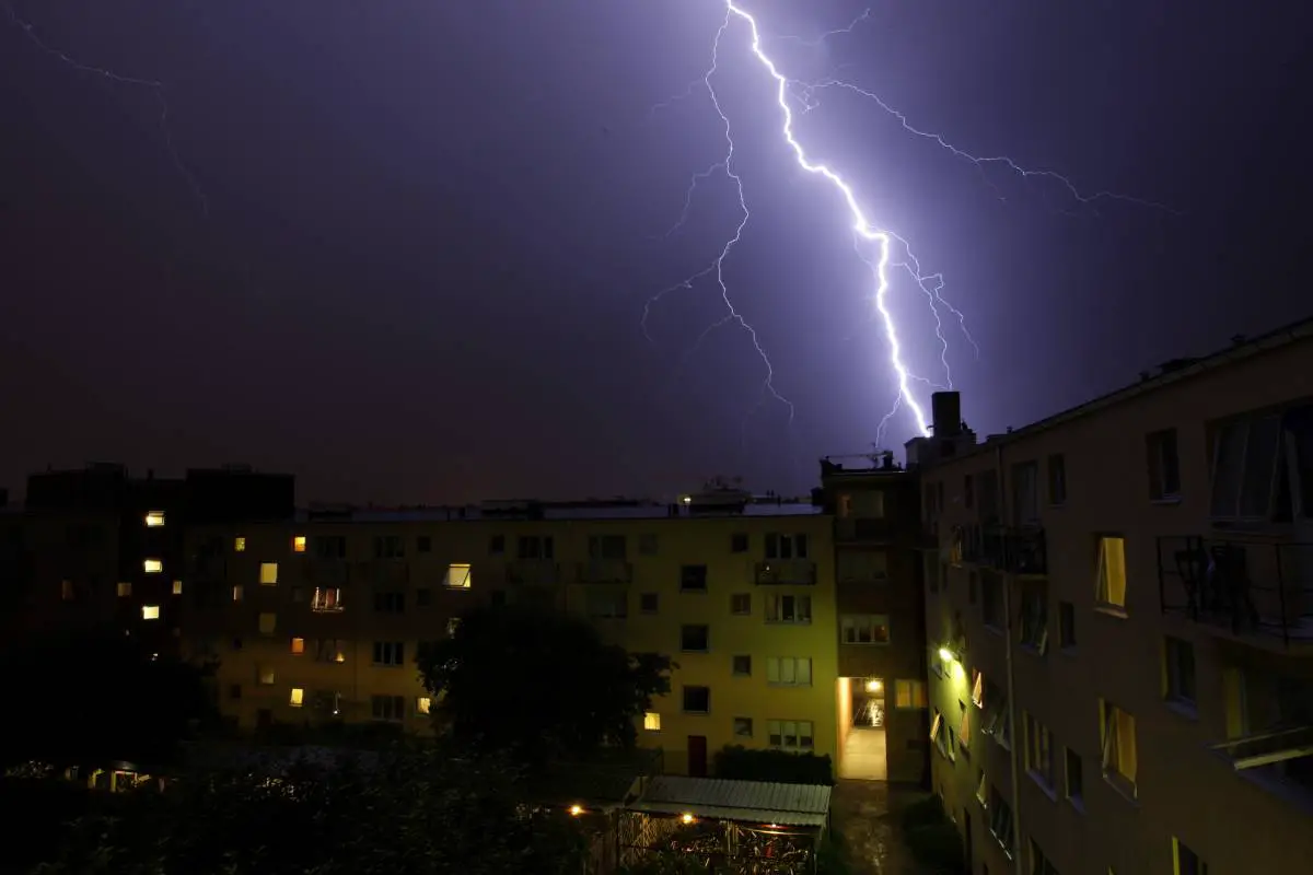 Évitez les plaines ouvertes : des orages sont attendus dans une grande partie de la Norvège 4 Évitez les plaines ouvertes : des orages sont attendus dans une grande partie de la Norvège - 3