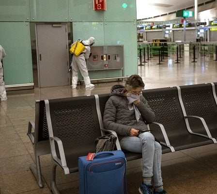 7 000 personnes ont appelé la ligne d'assistance du ministère des Affaires étrangères 20 7 000 personnes ont appelé la ligne d'assistance du ministère des Affaires étrangères - 19