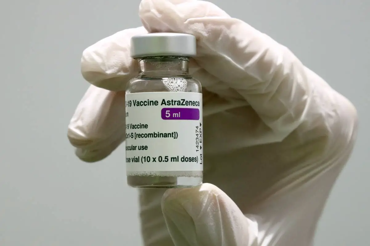Les vaccins AstraZeneca donnés par la Norvège sont arrivés au Nicaragua et en Ouganda - 3