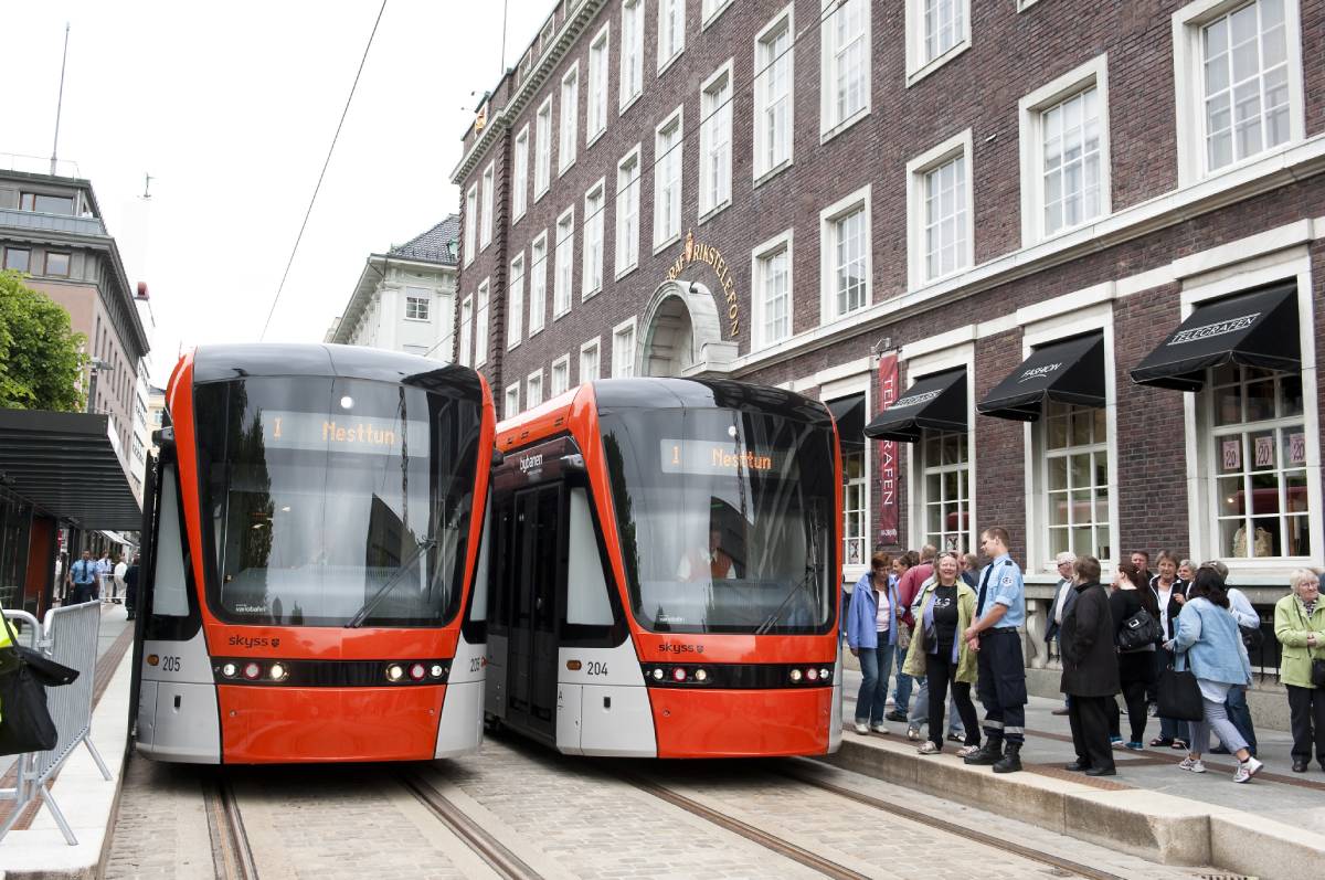 Des problèmes techniques paralysent Bybanen à Bergen 4 Des problèmes techniques paralysent Bybanen à Bergen - 3