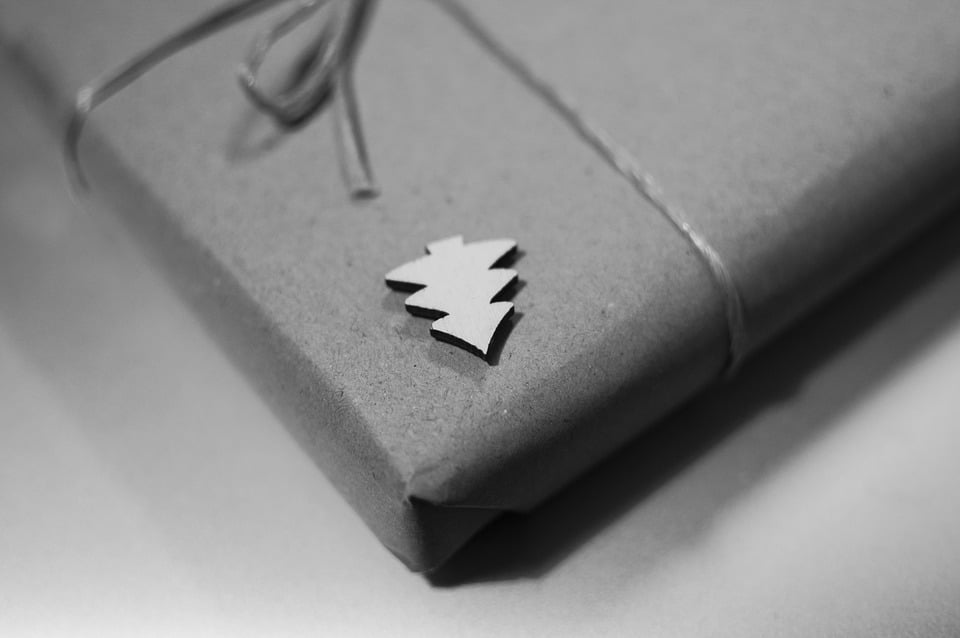Quatre sur dix envisageraient de laisser tomber les cadeaux de Noël 4 Quatre sur dix envisageraient de laisser tomber les cadeaux de Noël - 3