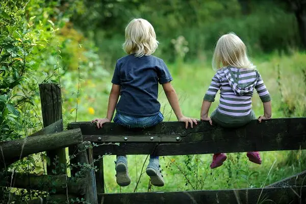 Excellente réponse du téléphone d'alarme pour les enfants et les jeunes 4 Excellente réponse du téléphone d'alarme pour les enfants et les jeunes - 3