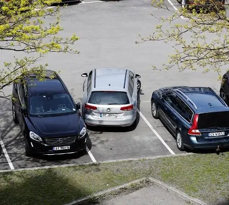 La municipalité d'Oslo accorde aux entreprises jusqu'à 250 000 NOK pour supprimer des places de stationnement 23 La municipalité d'Oslo accorde aux entreprises jusqu'à 250 000 NOK pour supprimer des places de stationnement - 22