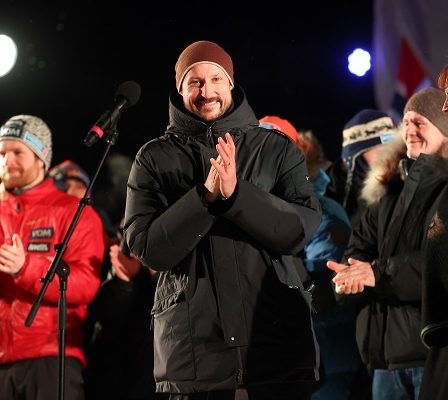 Le prince héritier a ouvert le festival et les courses de chiens à Alta - 46
