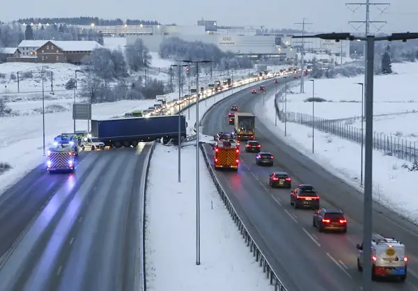 Les conducteurs étrangers imprudents devraient être expulsés, propose le gouvernement 4 Les conducteurs étrangers imprudents devraient être expulsés, propose le gouvernement - 3