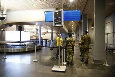 La Garde nationale aide à refuser l'entrée aux étrangers à Gardermoen - 16