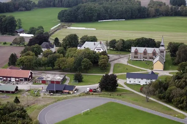 Quatre détenus infectés par le coronavirus dans la prison de Bastøy 4 Quatre détenus infectés par le coronavirus dans la prison de Bastøy - 3