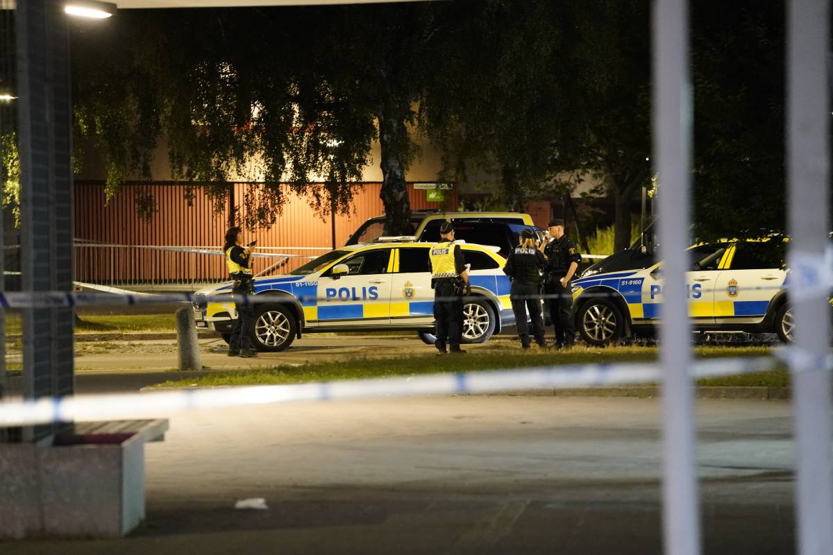 Un policier abattu à Hisingen à Göteborg 4 Un policier abattu à Hisingen à Göteborg - 3
