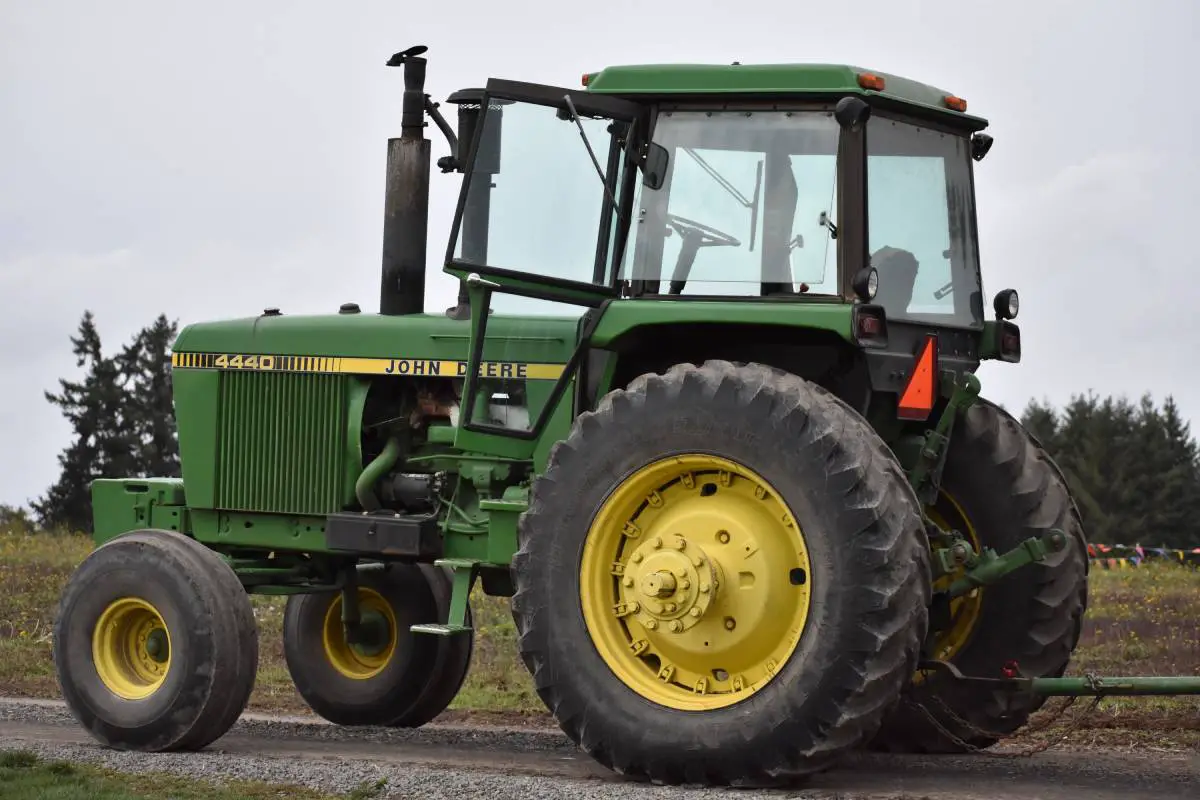 Une jeune fille de 16 ans décède des suites d'un accident de tracteur à Skjåk 4 Une jeune fille de 16 ans décède des suites d'un accident de tracteur à Skjåk - 3
