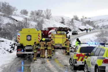 Trois hommes dans leurs 40-50 ans sont morts dans l'accident de la circulation à Oppdal - 18