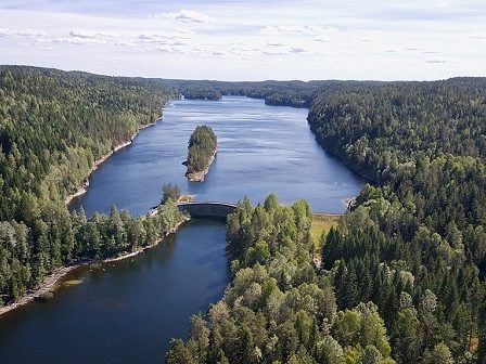 Un garçon de 15 ans décède des suites d'un accident de natation à Oslo 2 Un garçon de 15 ans décède des suites d'un accident de natation à Oslo - 1