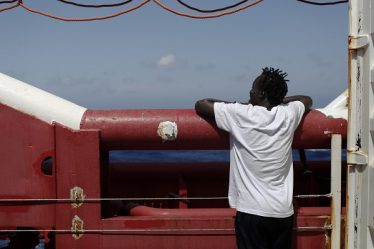 Un navire norvégien a secouru plus de 90 personnes en Méditerranée - 18