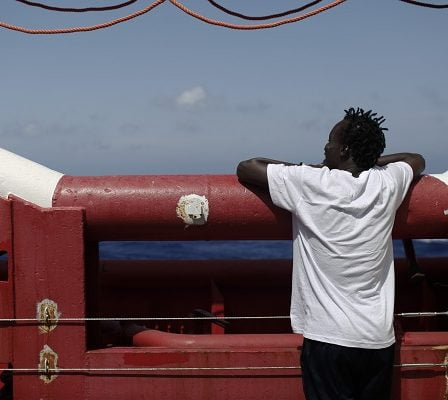 Un navire norvégien a secouru plus de 90 personnes en Méditerranée - 4