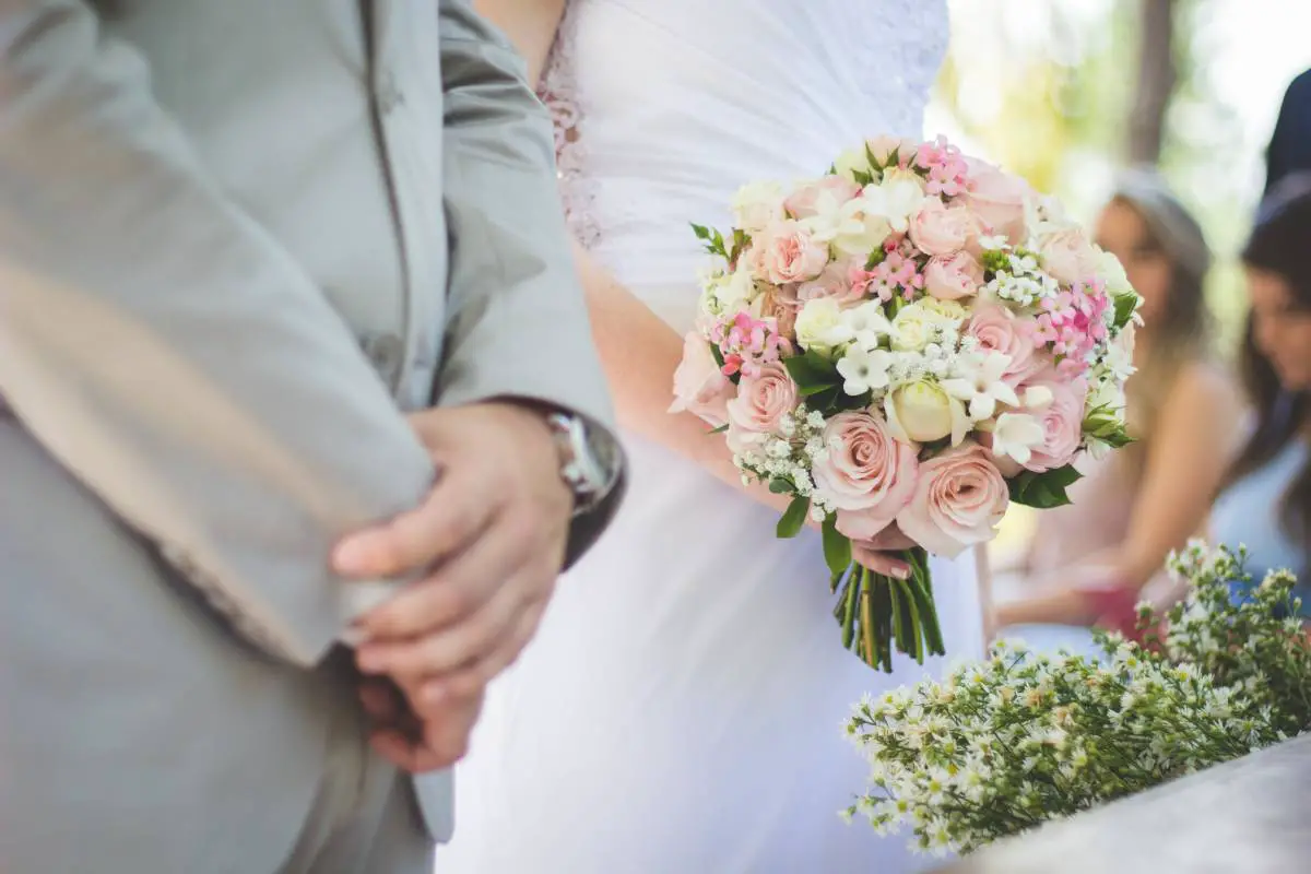 Cinq autres personnes ont été signalées comme infectées après un mariage à Lillestrøm. Le total - plus de 40 cas corona - 3
